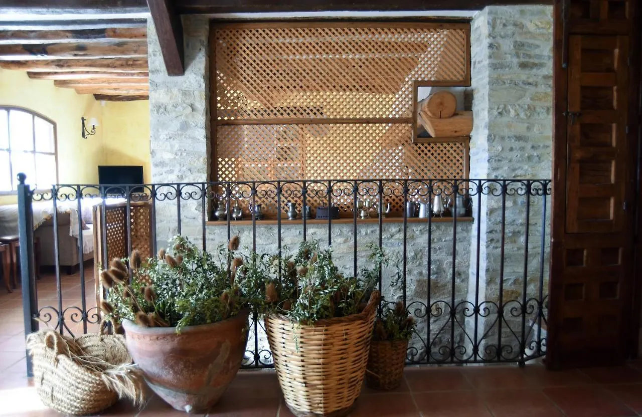 Country house Turisme Rural Mas Isoles Guest House Ripoll