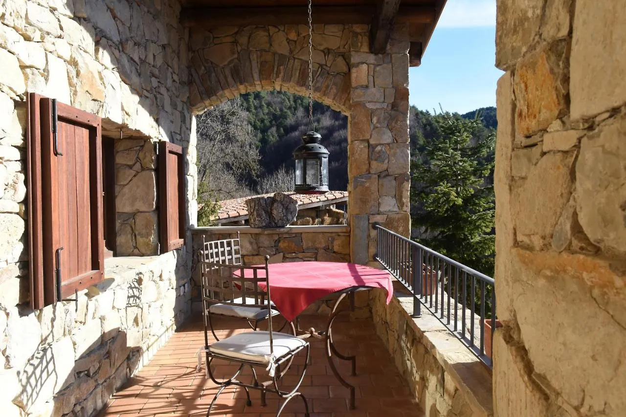 Turisme Rural Mas Isoles Guest House Ripoll Spain