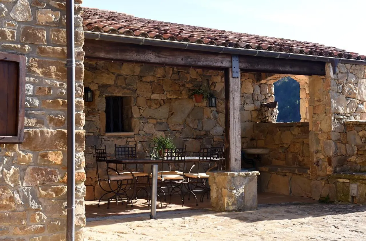 Turisme Rural Mas Isoles Guest House Ripoll Country house